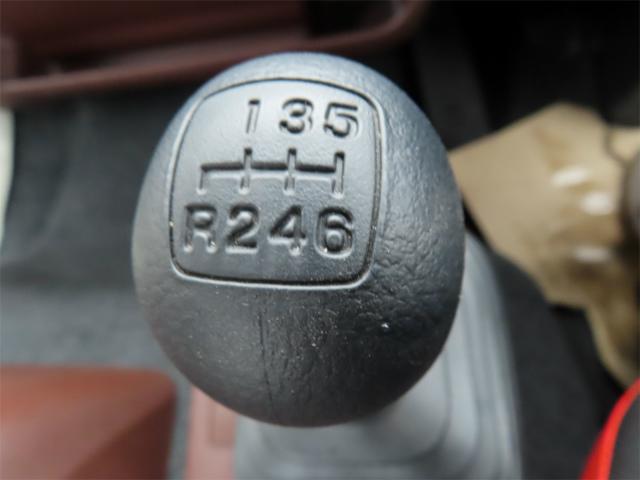 ヒノレンジャー 2.15t 4段ラジコンフックイン 内寸-長551/幅222/高68・タダノ・トランテックス・床板・落フック6対・2.93t吊り・差違いジャッキ・アルミブロック・アオリ3方開・セイコーラック付・240馬力ターボ(22枚目)