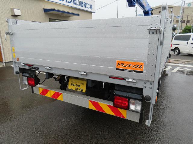 ヒノレンジャー 2.15t 4段ラジコンフックイン 内寸-長551/幅222/高68・タダノ・トランテックス・床板・落フック6対・2.93t吊り・差違いジャッキ・アルミブロック・アオリ3方開・セイコーラック付・240馬力ターボ(41枚目)