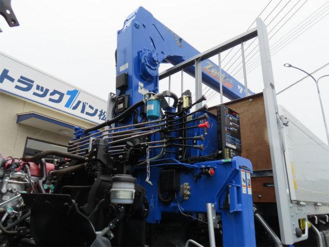 ヒノレンジャー 2.15t 4段ラジコンフックイン 内寸-長551/幅222/高68・タダノ・トランテックス・床板・落フック6対・2.93t吊り・差違いジャッキ・アルミブロック・アオリ3方開・セイコーラック付・240馬力ターボ(42枚目)