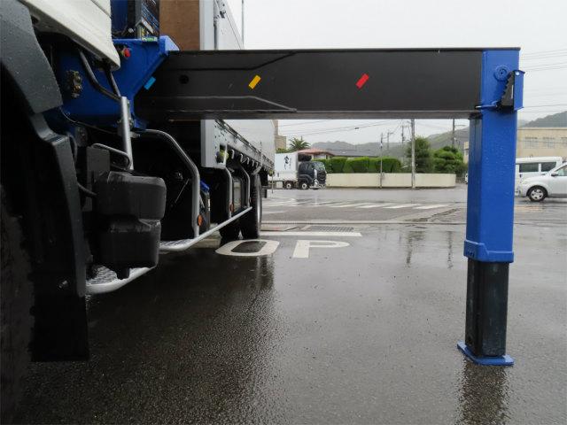 ヒノレンジャー 2.15t 4段ラジコンフックイン 内寸-長551/幅222/高68・タダノ・トランテックス・床板・落フック6対・2.93t吊り・差違いジャッキ・アルミブロック・アオリ3方開・セイコーラック付・240馬力ターボ(45枚目)