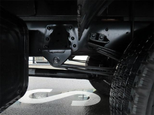 ヒノレンジャー 2.15t 4段ラジコンフックイン 内寸-長551/幅222/高68・タダノ・トランテックス・床板・落フック6対・2.93t吊り・差違いジャッキ・アルミブロック・アオリ3方開・セイコーラック付・240馬力ターボ(59枚目)