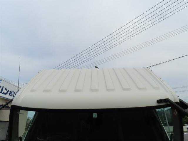 ヒノレンジャー 2.15t 4段ラジコンフックイン 内寸-長531/幅215/高40・ユニック・後方付・2.93t吊り・床板・ML(モーメントリミッター)警報型・ロープ穴3対・セイコーラック付・240馬力ターボ(6枚目)