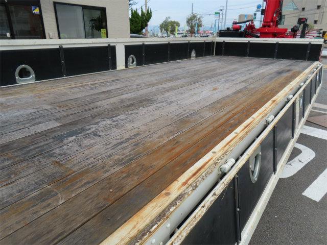 ヒノレンジャー 2.15t 4段ラジコンフックイン 内寸-長531/幅215/高40・ユニック・後方付・2.93t吊り・床板・ML(モーメントリミッター)警報型・ロープ穴3対・セイコーラック付・240馬力ターボ(25枚目)