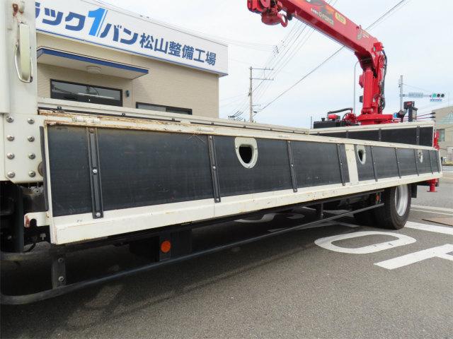 ヒノレンジャー 2.15t 4段ラジコンフックイン 内寸-長531/幅215/高40・ユニック・後方付・2.93t吊り・床板・ML(モーメントリミッター)警報型・ロープ穴3対・セイコーラック付・240馬力ターボ(29枚目)