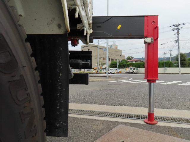 ヒノレンジャー 2.15t 4段ラジコンフックイン 内寸-長531/幅215/高40・ユニック・後方付・2.93t吊り・床板・ML(モーメントリミッター)警報型・ロープ穴3対・セイコーラック付・240馬力ターボ(37枚目)