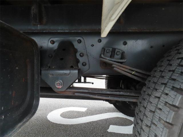 ヒノレンジャー 2.15t 4段ラジコンフックイン 内寸-長531/幅215/高40・ユニック・後方付・2.93t吊り・床板・ML(モーメントリミッター)警報型・ロープ穴3対・セイコーラック付・240馬力ターボ(53枚目)