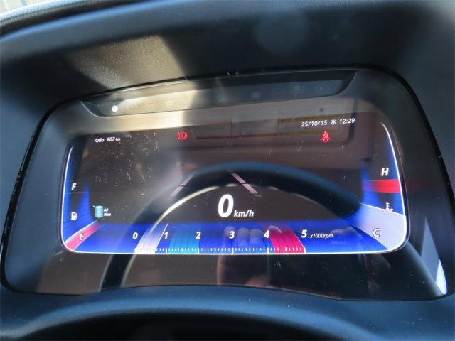 キャンター 3.35t ワイドロング 4段ラジコンフックイン 内寸-長370/幅207/高37・タダノ・2.93t吊り・床板・ML(モーメントリミッター)警報型・差違いジャッキ・アオリ3方開・セイコーラック付・液晶メーター・150馬力ターボ(13枚目)