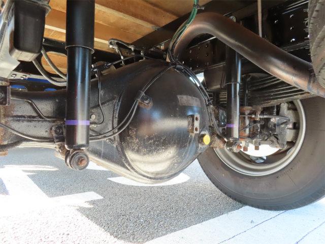 キャンター 3.35t ワイドロング 4段ラジコンフックイン 内寸-長370/幅207/高37・タダノ・2.93t吊り・床板・ML(モーメントリミッター)警報型・差違いジャッキ・アオリ3方開・セイコーラック付・液晶メーター・150馬力ターボ(55枚目)