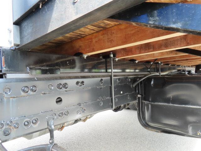 ファイター 7.5t 増トンワイド 4段ラジコンフックイン 内寸-長550/幅235/高40・タダノ・2.93t吊り・床板・落フック5対・ML(モーメントリミッター)警報型・差違いジャッキ・アルミブロック・アオリ3方開・240馬力ターボ(54枚目)