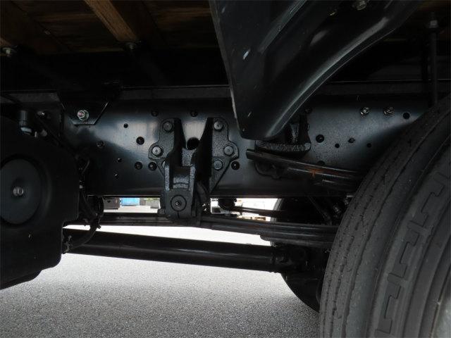 ファイター 7.5t 増トンワイド 4段ラジコンフックイン 内寸-長550/幅235/高40・タダノ・2.93t吊り・床板・落フック5対・ML(モーメントリミッター)警報型・差違いジャッキ・アルミブロック・アオリ3方開・240馬力ターボ(57枚目)