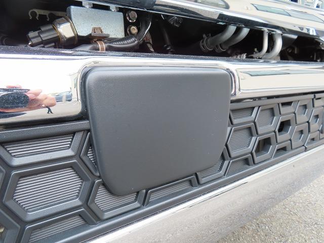 キャンター ３ｔ　ワイド超ロング　セルフローダー　内寸－長５７０／幅２０８／高８・極東・床縞鉄・内フック７対・ラジコン・ウインチ・フラトップ・オートマ車・１７５馬力ターボ（12枚目）