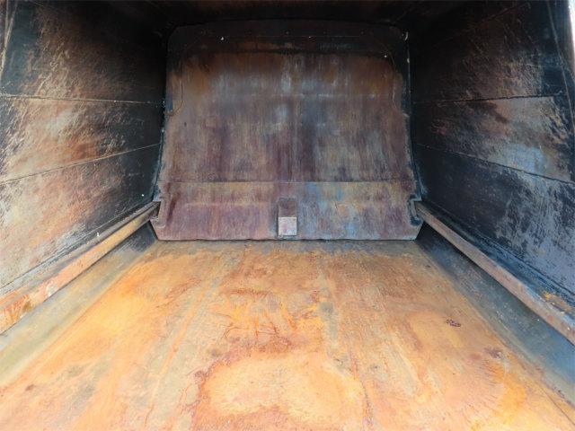 デュトロ ２．５５ｔ　プレスパッカー　モリタ・４．３立米・排出押出し式・連続スイッチ・汚水タンク・１５０馬力ターボ（4枚目）