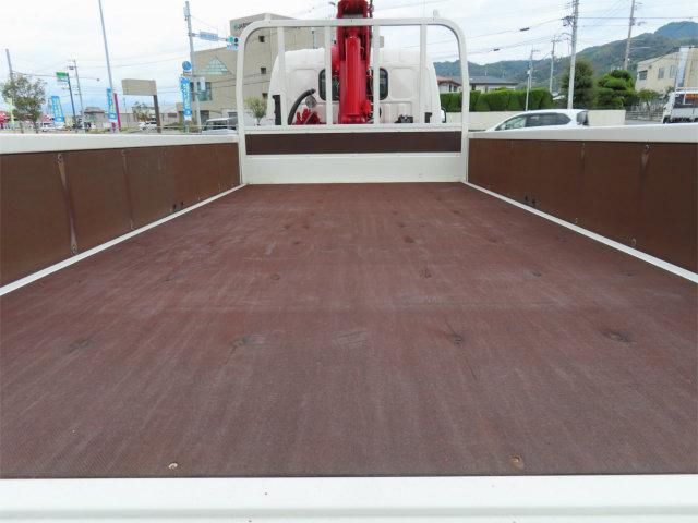 デュトロ 3t ロング 4段ラジコンフックイン 内寸-長361/幅178/高37・ユニック・床板・2.93t吊り・ML(モーメントリミッター)警報型・差違いジャッキ・アオリ3方開・セイコーラック付・150馬力ターボ(27枚目)