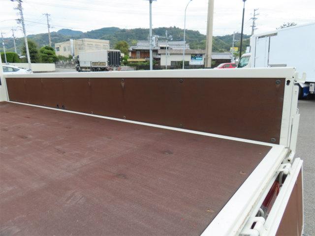 デュトロ 3t ロング 4段ラジコンフックイン 内寸-長361/幅178/高37・ユニック・床板・2.93t吊り・ML(モーメントリミッター)警報型・差違いジャッキ・アオリ3方開・セイコーラック付・150馬力ターボ(30枚目)