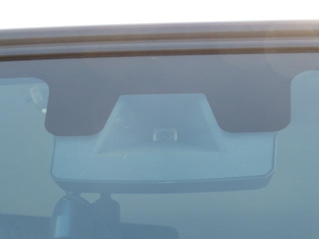 デュトロ ２ｔ　全低床　１０尺　アルミブロック　内寸－長３０９／幅１６０／高５０・床板・内フック３対・アオリ３方開・４ナンバー・１５０馬力ターボ（31枚目）