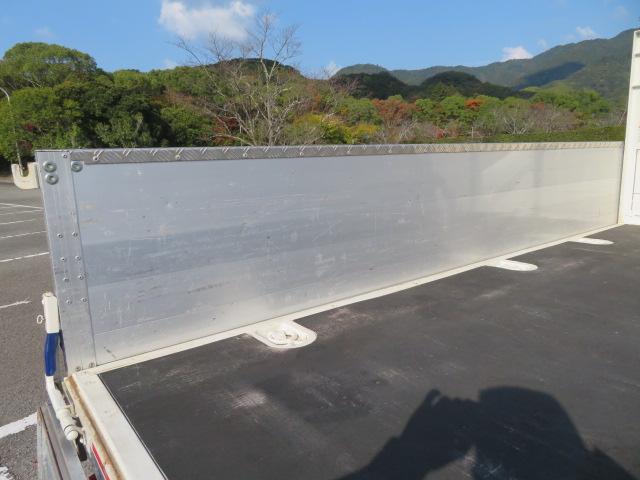 デュトロ ２ｔ　全低床　１０尺　アルミブロック　内寸－長３０９／幅１６０／高５０・床板・内フック３対・アオリ３方開・４ナンバー・１５０馬力ターボ（34枚目）