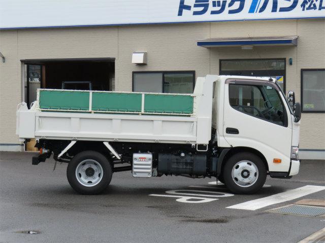 デュトロ 3t 高床 強化ダンプ 内寸-長307/幅159/高36・新明和・アオリ3方開・手動コボレーン・4ナンバー・150馬力ターボ(4枚目)