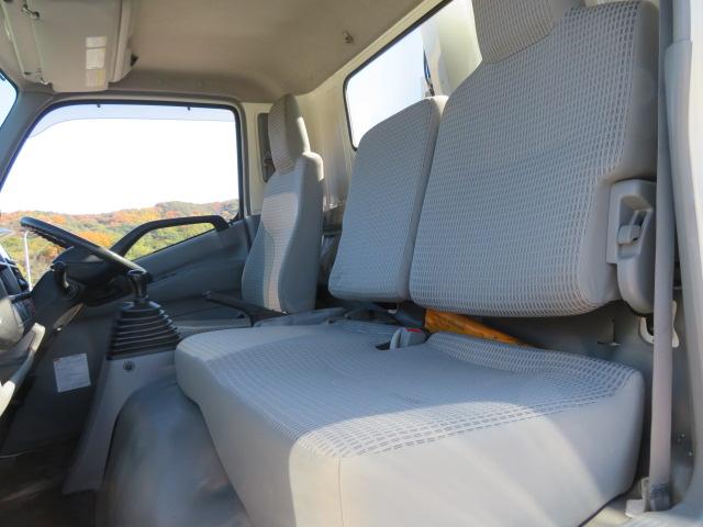 ダイナトラック ２．９５ｔ　ワイド超々ロング　５段ラジコンフックイン　内寸－長４８５／幅２１０／高３８・ユニック・床縞鉄・内フック２対・２．９３ｔ吊り・差違いジャッキ・アオリ３方開・セイコーラック付・１８０馬力ターボ（11枚目）