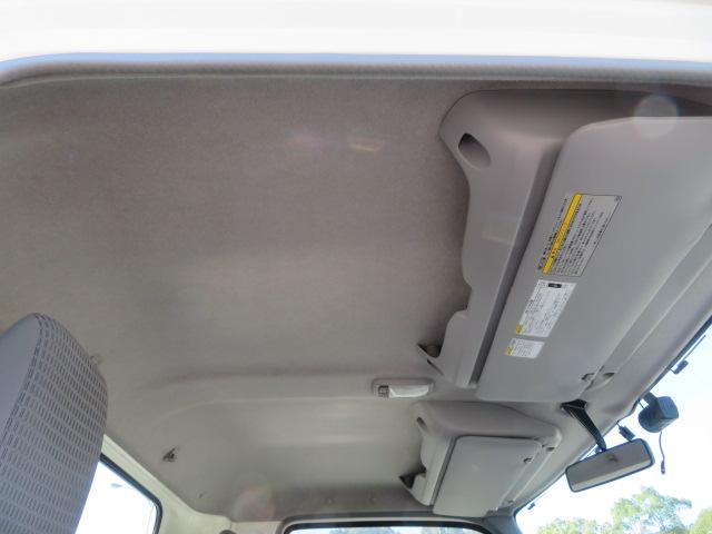 ダイナトラック ２．９５ｔ　ワイド超々ロング　５段ラジコンフックイン　内寸－長４８５／幅２１０／高３８・ユニック・床縞鉄・内フック２対・２．９３ｔ吊り・差違いジャッキ・アオリ３方開・セイコーラック付・１８０馬力ターボ（24枚目）