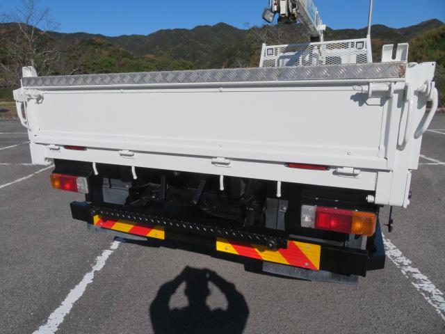 ダイナトラック ２．９５ｔ　ワイド超々ロング　５段ラジコンフックイン　内寸－長４８５／幅２１０／高３８・ユニック・床縞鉄・内フック２対・２．９３ｔ吊り・差違いジャッキ・アオリ３方開・セイコーラック付・１８０馬力ターボ（33枚目）