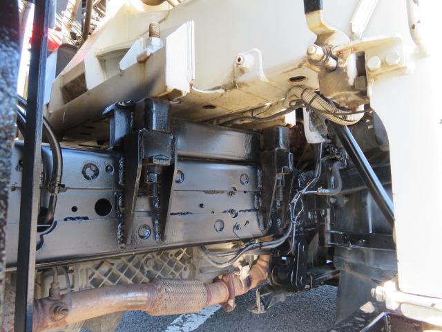 ダイナトラック ２．９５ｔ　ワイド超々ロング　５段ラジコンフックイン　内寸－長４８５／幅２１０／高３８・ユニック・床縞鉄・内フック２対・２．９３ｔ吊り・差違いジャッキ・アオリ３方開・セイコーラック付・１８０馬力ターボ（51枚目）