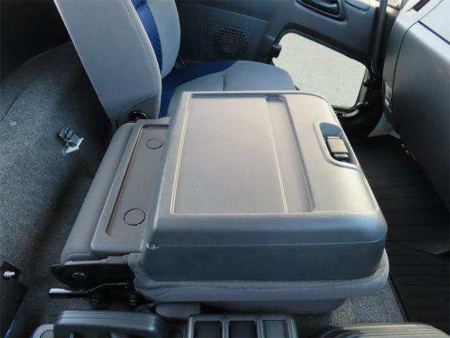 フォワード 2.5t 4段ラジコンフックイン 内寸-長550/幅215/高40・タダノ・床板・内フック4対・2.93t吊り・ML(モーメントリミッター)警報型・アオリ3方開・セイコーラック付・210馬力ターボ(13枚目)