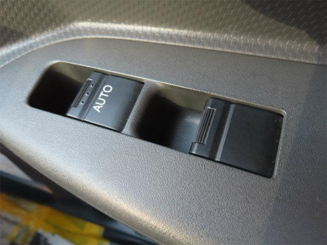 フォワード 2.5t 4段ラジコンフックイン 内寸-長550/幅215/高40・タダノ・床板・内フック4対・2.93t吊り・ML(モーメントリミッター)警報型・アオリ3方開・セイコーラック付・210馬力ターボ(23枚目)