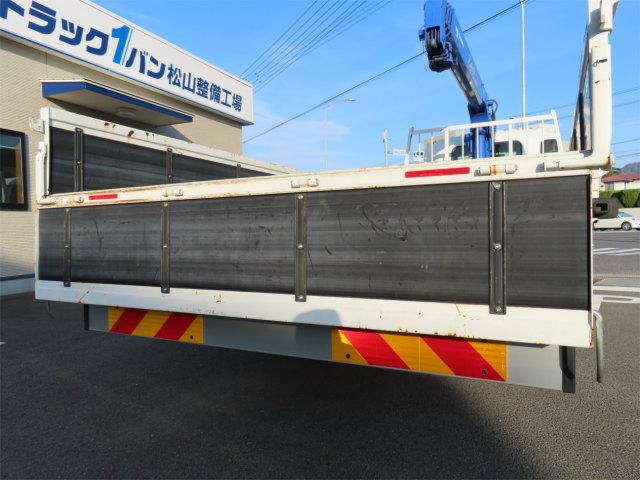 フォワード 2.5t 4段ラジコンフックイン 内寸-長550/幅215/高40・タダノ・床板・内フック4対・2.93t吊り・ML(モーメントリミッター)警報型・アオリ3方開・セイコーラック付・210馬力ターボ(31枚目)