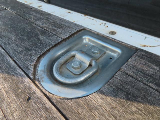 フォワード 2.5t 4段ラジコンフックイン 内寸-長550/幅215/高40・タダノ・床板・内フック4対・2.93t吊り・ML(モーメントリミッター)警報型・アオリ3方開・セイコーラック付・210馬力ターボ(33枚目)