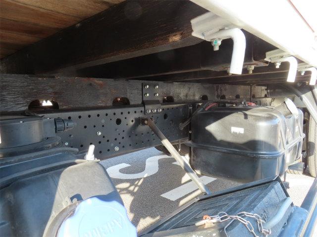 フォワード 2.5t 4段ラジコンフックイン 内寸-長550/幅215/高40・タダノ・床板・内フック4対・2.93t吊り・ML(モーメントリミッター)警報型・アオリ3方開・セイコーラック付・210馬力ターボ(53枚目)