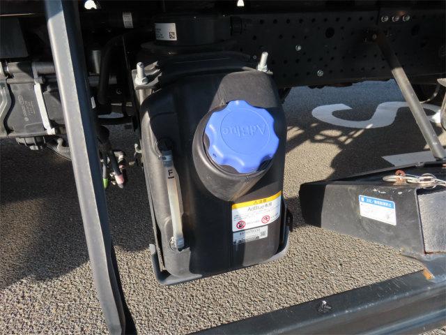 フォワード 2.5t 4段ラジコンフックイン 内寸-長550/幅215/高40・タダノ・床板・内フック4対・2.93t吊り・ML(モーメントリミッター)警報型・アオリ3方開・セイコーラック付・210馬力ターボ(61枚目)