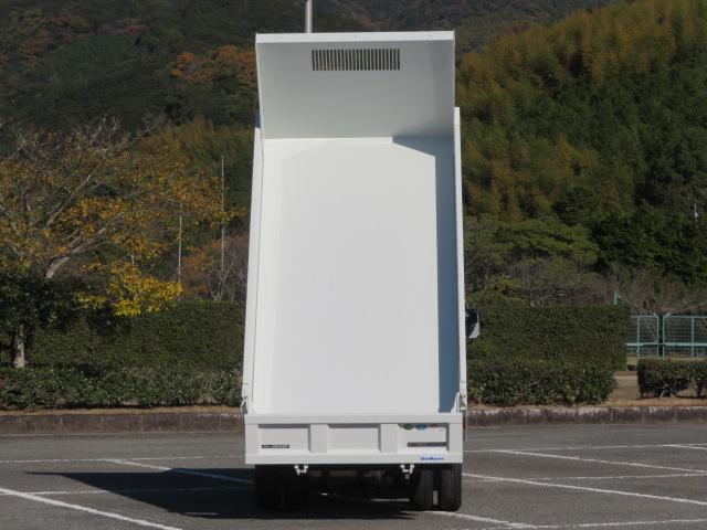 キャンター 3t 全低床 強化ダンプ 内寸-長305/幅159/高37・新明和・アオリ3方開・4ナンバー・150馬力ターボ(8枚目)