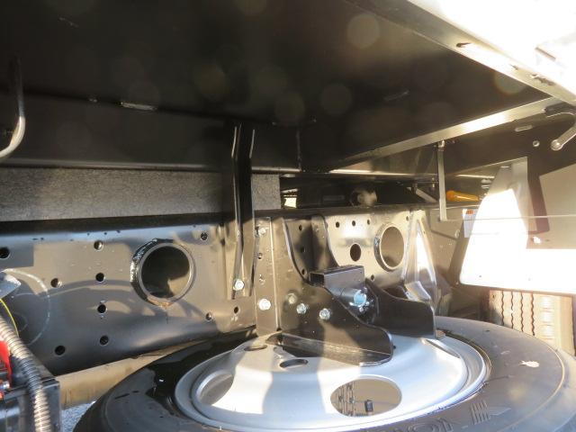 キャンター 3t 全低床 強化ダンプ 内寸-長305/幅159/高37・新明和・アオリ3方開・4ナンバー・150馬力ターボ(45枚目)