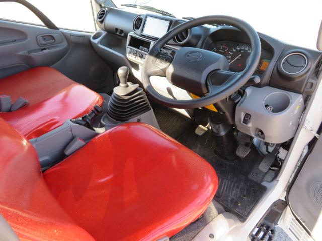 デュトロ 2t 全低床 10尺シャーシ 4ナンバー・150馬力ターボ(9枚目)