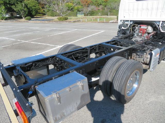 デュトロ 2t 全低床 10尺シャーシ 4ナンバー・150馬力ターボ(35枚目)