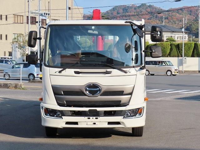 ヒノレンジャー ２．１５ｔ　４段ラジコンフックイン　内寸－長５３０／幅２１６／高３９・ユニック・後方付・床板・２．９３ｔ吊り・ＭＬ（モーメントリミッター）警報型・アオリ３方開・ロープ穴３対・セイコーラック付・２４０馬力ターボ（5枚目）