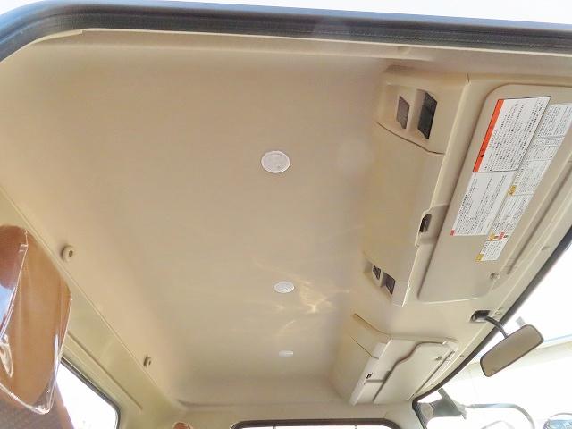 ヒノレンジャー ２．１５ｔ　４段ラジコンフックイン　内寸－長５３０／幅２１６／高３９・ユニック・後方付・床板・２．９３ｔ吊り・ＭＬ（モーメントリミッター）警報型・アオリ３方開・ロープ穴３対・セイコーラック付・２４０馬力ターボ（22枚目）