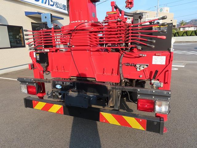 ヒノレンジャー ２．１５ｔ　４段ラジコンフックイン　内寸－長５３０／幅２１６／高３９・ユニック・後方付・床板・２．９３ｔ吊り・ＭＬ（モーメントリミッター）警報型・アオリ３方開・ロープ穴３対・セイコーラック付・２４０馬力ターボ（32枚目）