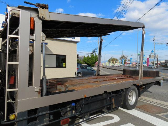 フォワード ６．８ｔ　増トン　２台積キャリアカー　内寸－長６２０／幅２１３・日新工業・床縞鉄・内フック２対・ラジコン・ウインチ・自動歩み・リアエアサス・２４０馬力ターボ（37枚目）