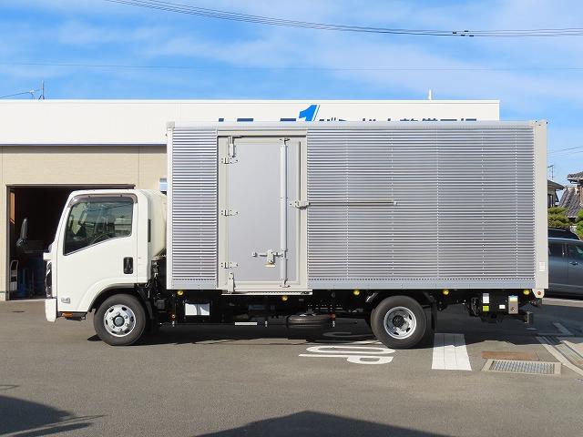 エルフトラック ３ｔ　ワイド超ロング　ドライバンパワーゲート　内寸－長５０６／幅２０８／高２１７・日本フルハーフ・床板・ラッシング２段・パワーゲート扉・跳ね上げパワーゲート・昇降能力１０００Ｋｇ・門口－幅２０５／高２１０・１５０馬力ターボ（3枚目）