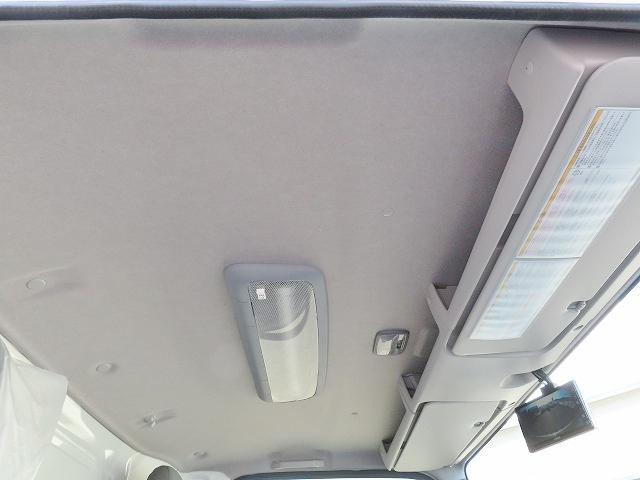 エルフトラック ３ｔ　ワイド超ロング　ドライバンパワーゲート　内寸－長５０６／幅２０８／高２１７・日本フルハーフ・床板・ラッシング２段・パワーゲート扉・跳ね上げパワーゲート・昇降能力１０００Ｋｇ・門口－幅２０５／高２１０・１５０馬力ターボ（30枚目）