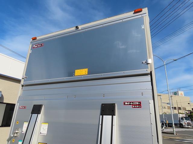 エルフトラック ３ｔ　ワイド超ロング　ドライバンパワーゲート　内寸－長５０６／幅２０８／高２１７・日本フルハーフ・床板・ラッシング２段・パワーゲート扉・跳ね上げパワーゲート・昇降能力１０００Ｋｇ・門口－幅２０５／高２１０・１５０馬力ターボ（41枚目）