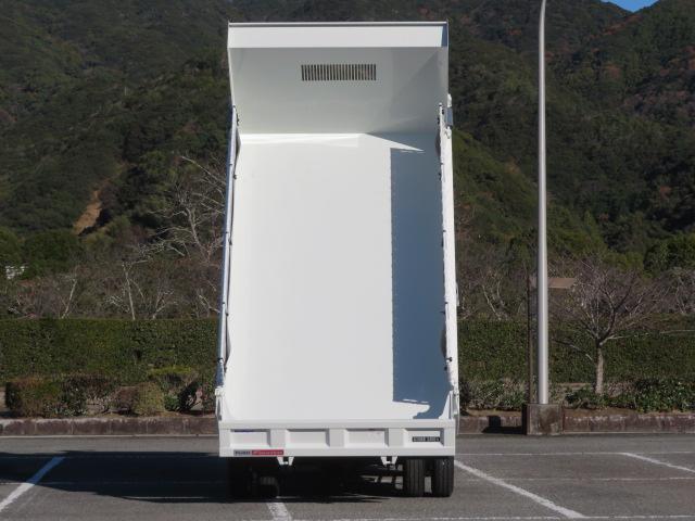 ファイター ３．４５ｔ　ダンプ　内寸－長３４０／幅２０６／高３０・新明和・アオリ１方開・リア下開・電動コボレーン・２２０馬力ターボ（8枚目）