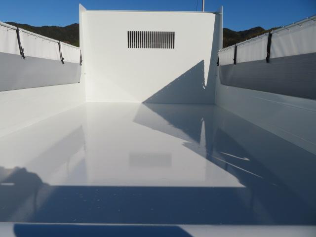 ファイター ３．４５ｔ　ダンプ　内寸－長３４０／幅２０６／高３０・新明和・アオリ１方開・リア下開・電動コボレーン・２２０馬力ターボ（35枚目）