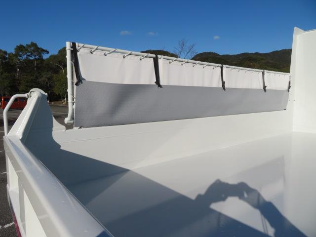 ファイター ３．４５ｔ　ダンプ　内寸－長３４０／幅２０６／高３０・新明和・アオリ１方開・リア下開・電動コボレーン・２２０馬力ターボ（37枚目）