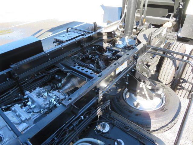 ファイター ３．４５ｔ　ダンプ　内寸－長３４０／幅２０６／高３０・新明和・アオリ１方開・リア下開・電動コボレーン・２２０馬力ターボ（61枚目）