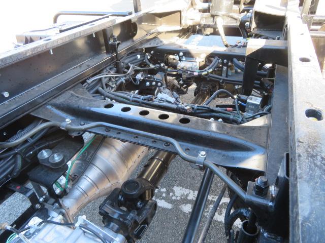 ファイター ３．４５ｔ　ダンプ　内寸－長３４０／幅２０６／高３０・新明和・アオリ１方開・リア下開・電動コボレーン・２２０馬力ターボ（64枚目）