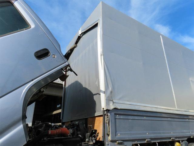 エルフトラック 1.85t 4WD 幌ウイング 内寸-長311/幅161/高210・床縞鉄・オートマ車・150馬力ターボ(33枚目)