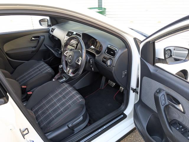 VOLKSWAGEN POLO GTI