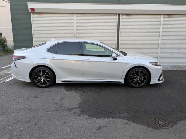 カムリ ＷＳ　ＧＲフルエアロ　パノラマビューモニター　前後ドラレコ　純正ディスプレイオーディオ（8枚目）